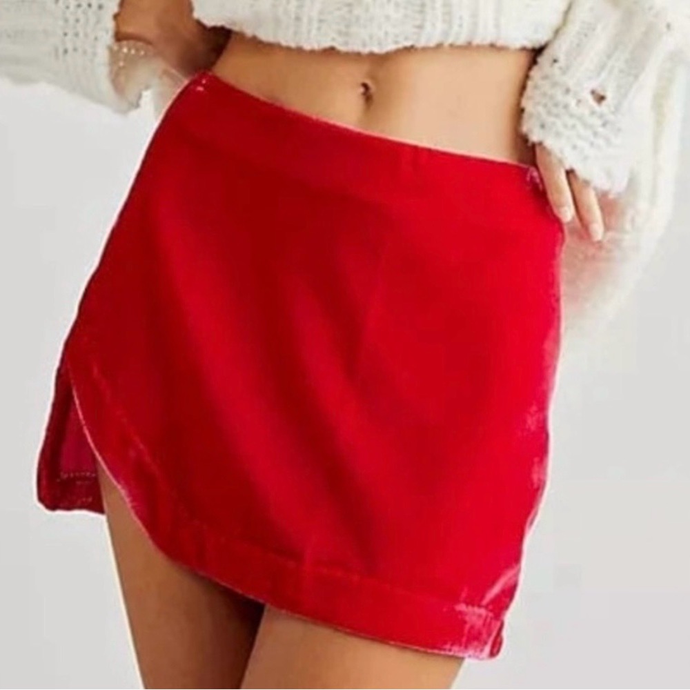 Free People bright pink velvet micro mini skirt sz 10